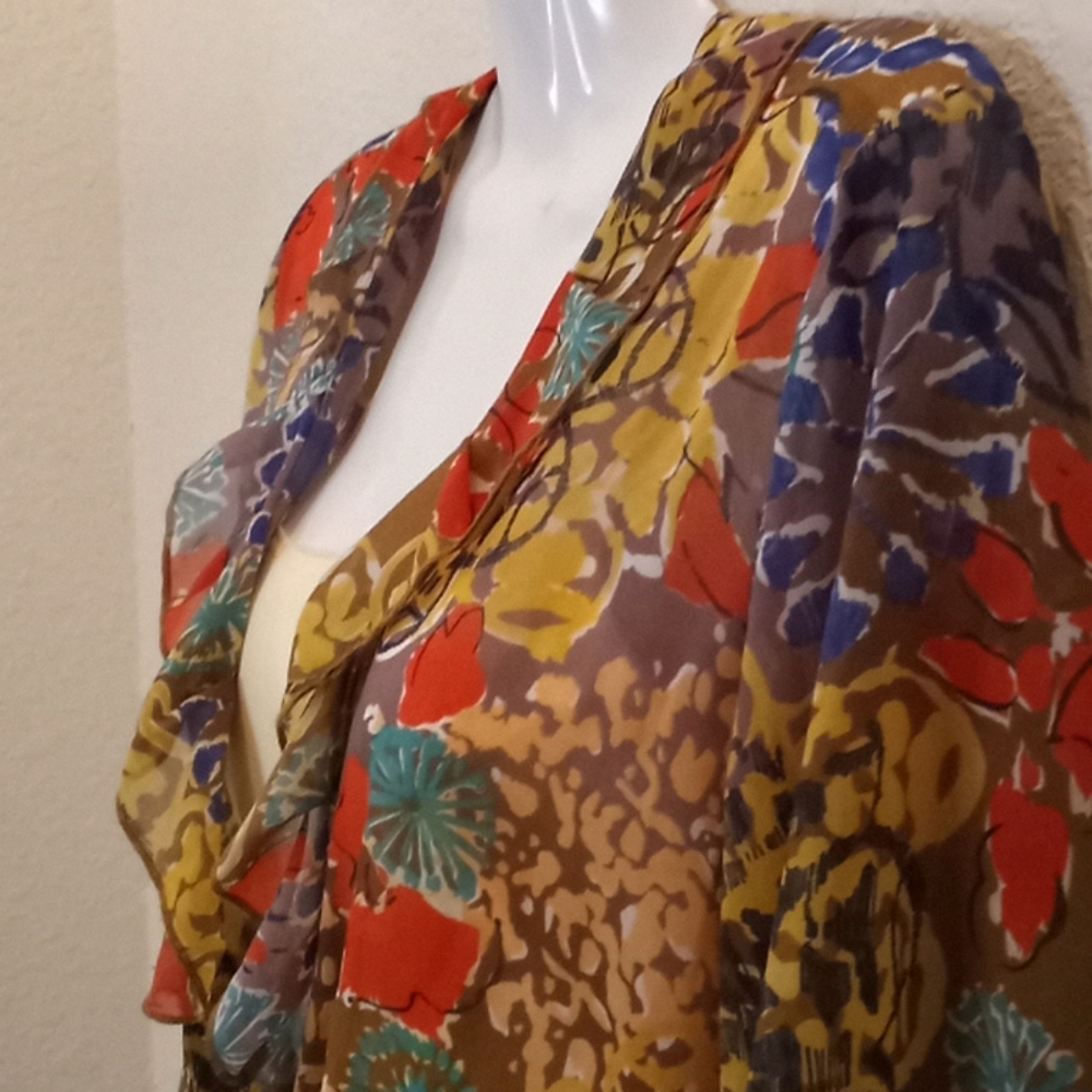 CAbi Floral Chiffon Cardigan Blouse - Picture 3 of 13